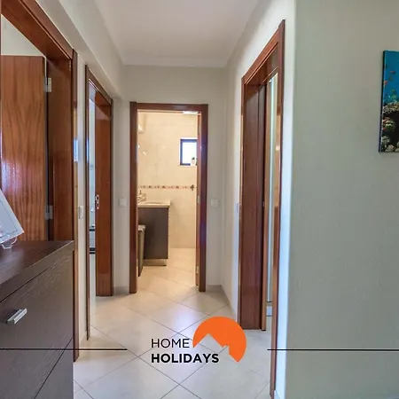 #005 Foxy B By Holidays شقة Calicos (Albufeira)