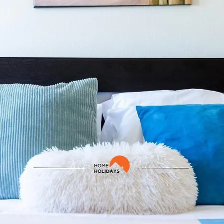 #005 Foxy B By Holidays شقة