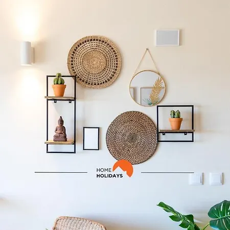 #005 Foxy B By Holidays * Calicos (Albufeira)