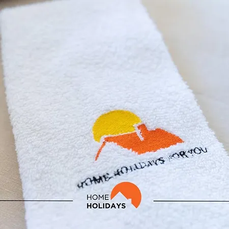 #005 Foxy B By Holidays 아파트