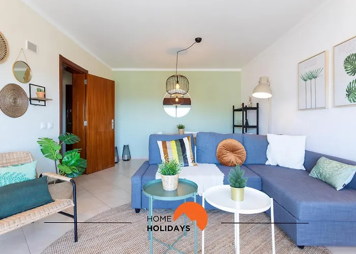 #005 Foxy B By Holidays * 알부페이라